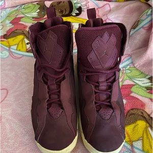 Jordan True Flight BG